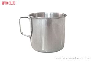 Ca uống nước học sinh