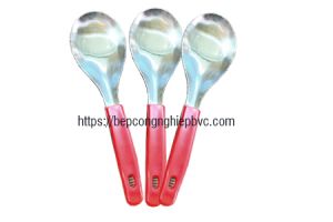 Vá inox múc thức ăn